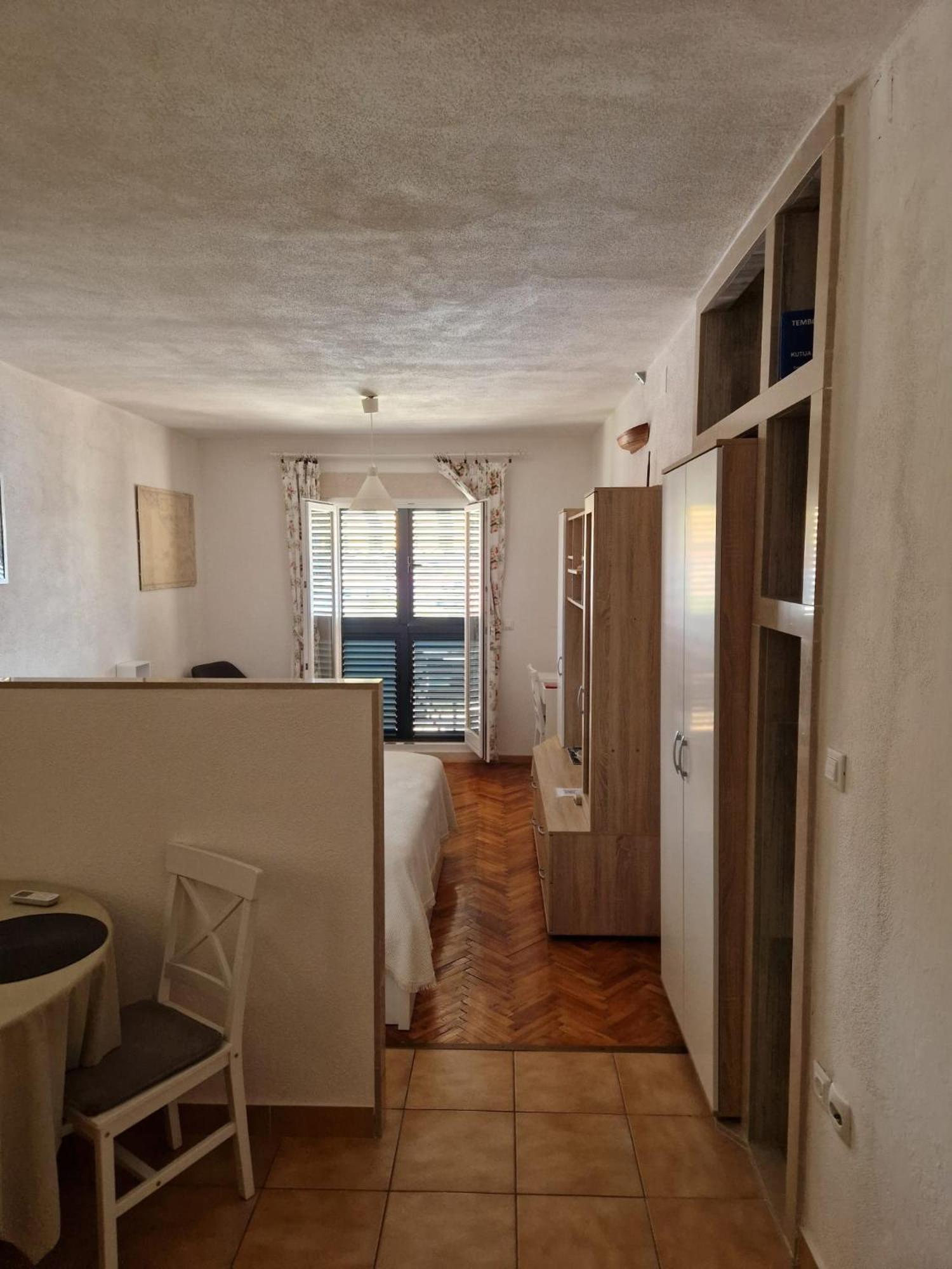 Studio Apartment Riva Sumartin Buitenkant foto